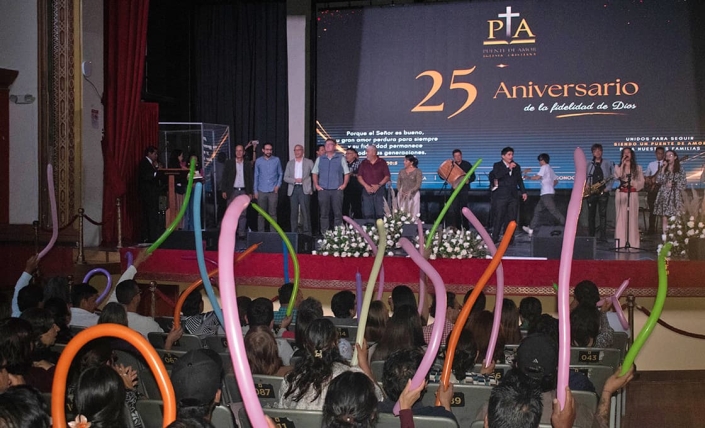 25-jahre-„puente-de-amor“-in-ecuador 25-jahre-„puente-de-amor“-in-ecuador
